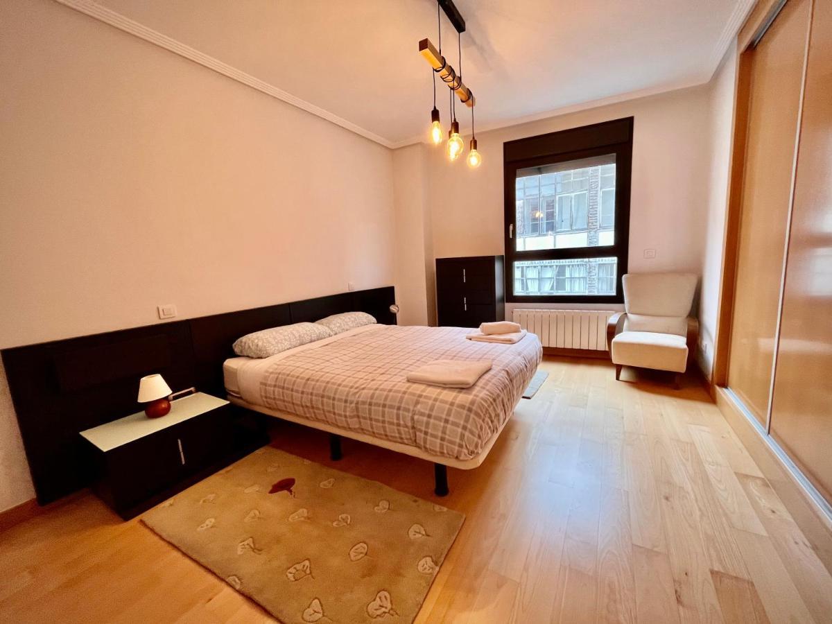 Atuaire Home Cordon 3 Centro Historico Parking Incluido Burgos Exterior photo
